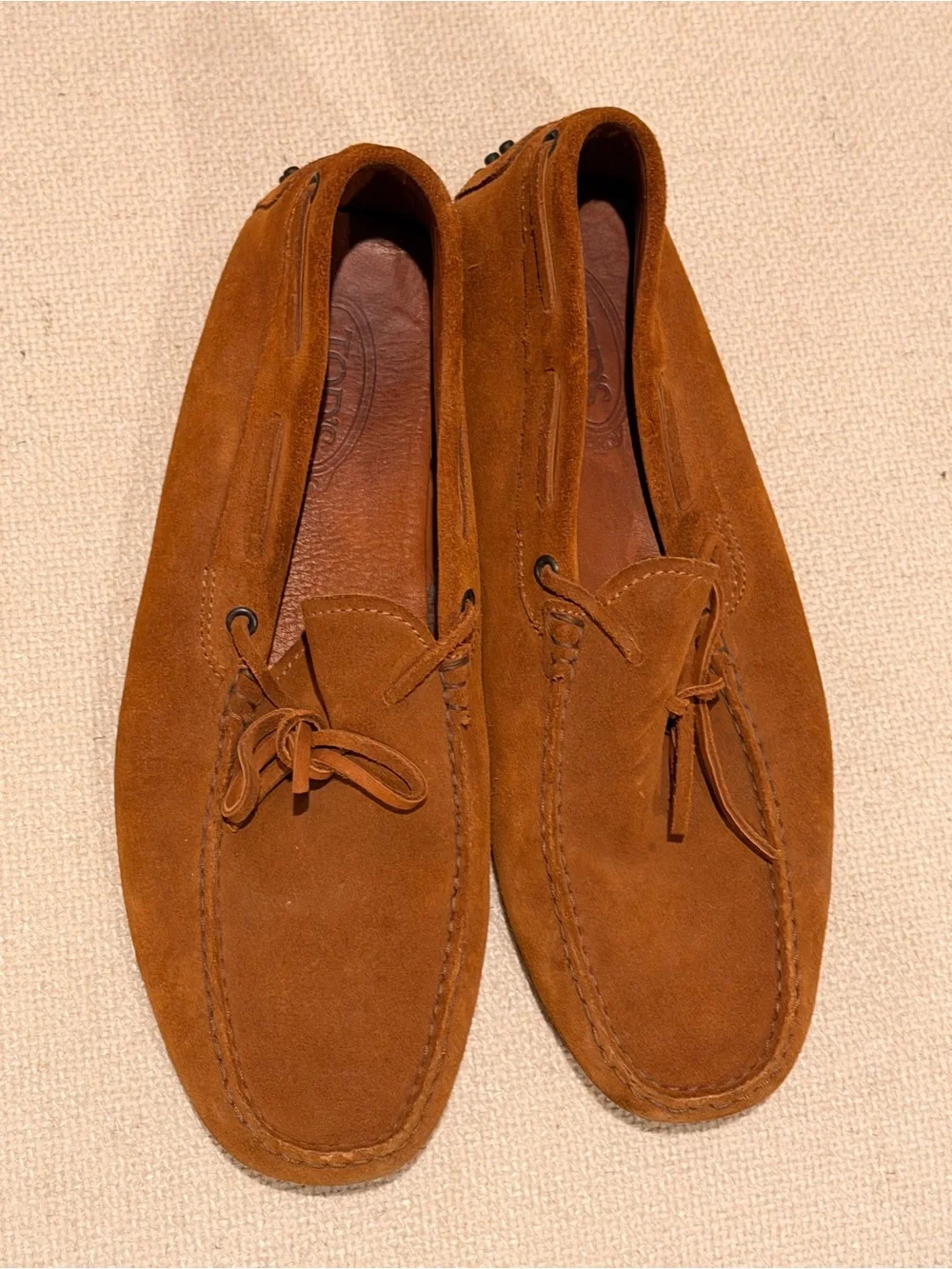 Tod's Chestnut Brown Suede Tassel Driving Loafers